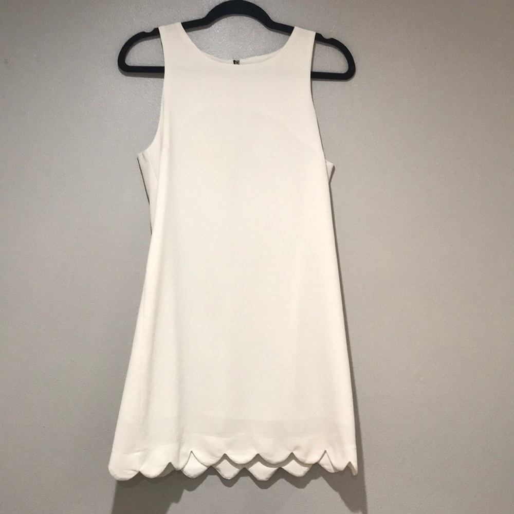 Scalloped White Dress Size Medium